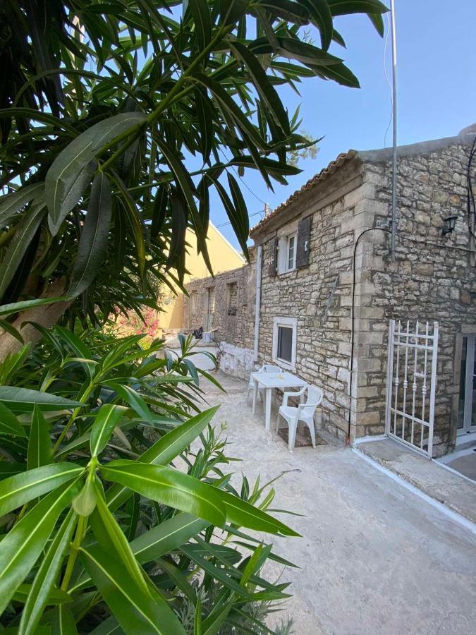 Tolos Budget Rooms Loggos Longós المظهر الخارجي الصورة