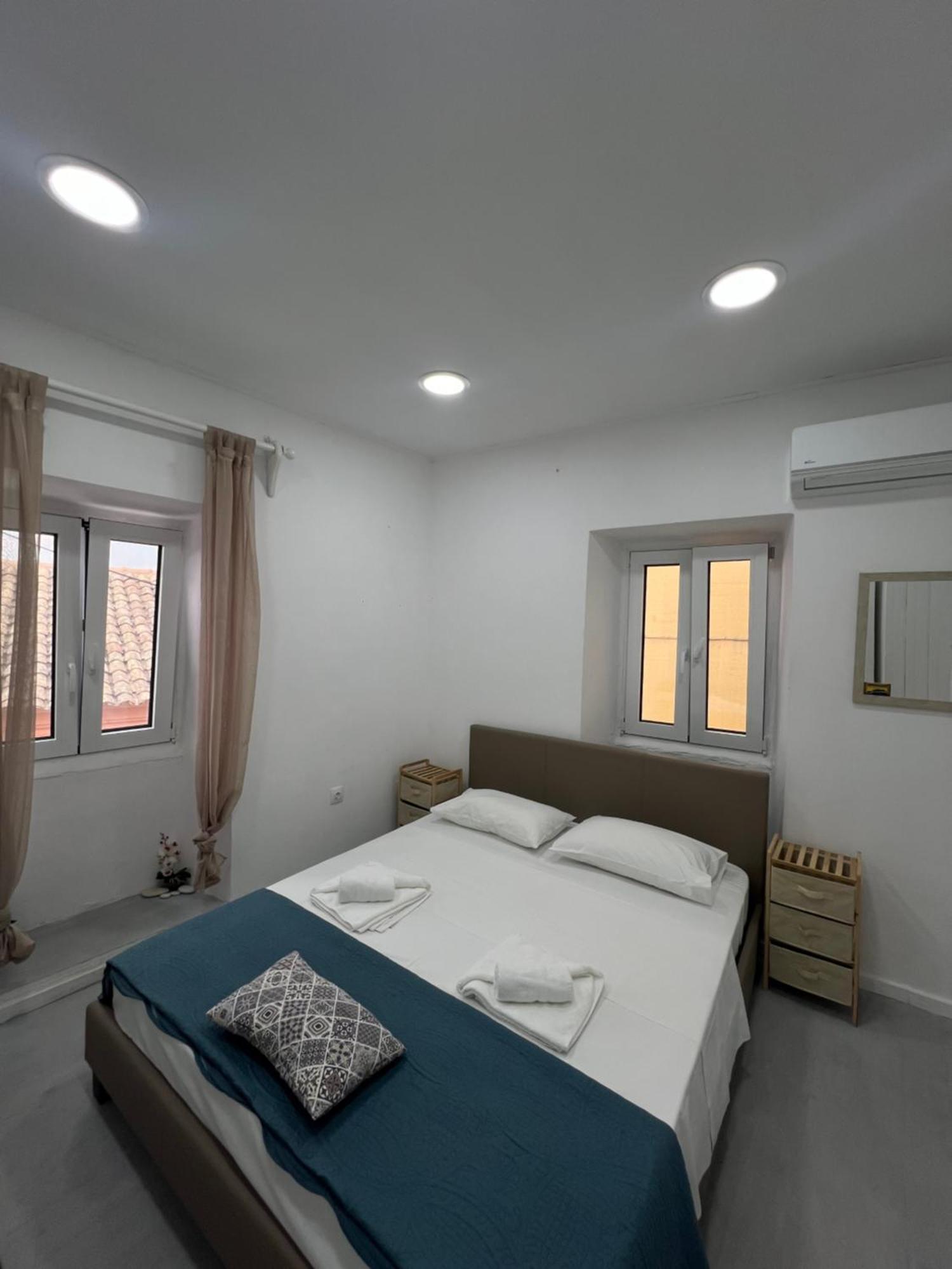 Tolos Budget Rooms Loggos Longós الغرفة الصورة