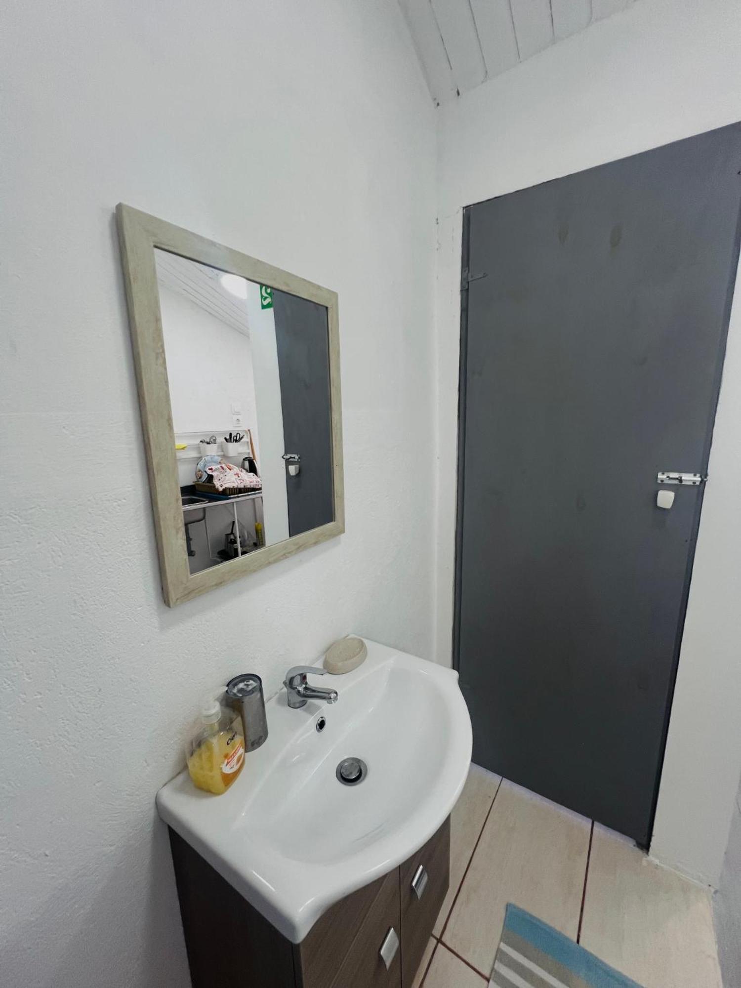 Tolos Budget Rooms Loggos Longós الغرفة الصورة