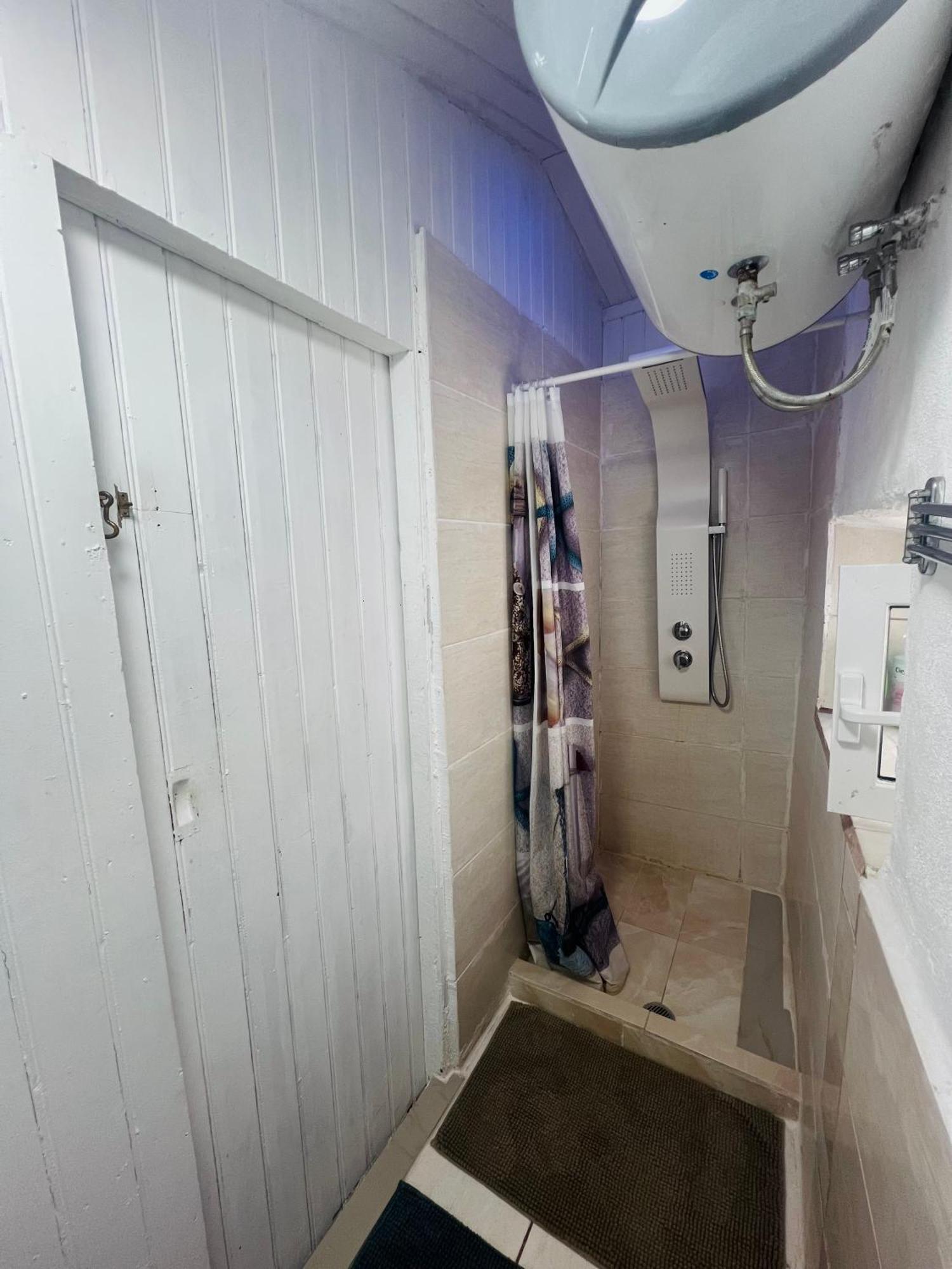 Tolos Budget Rooms Loggos Longós الغرفة الصورة