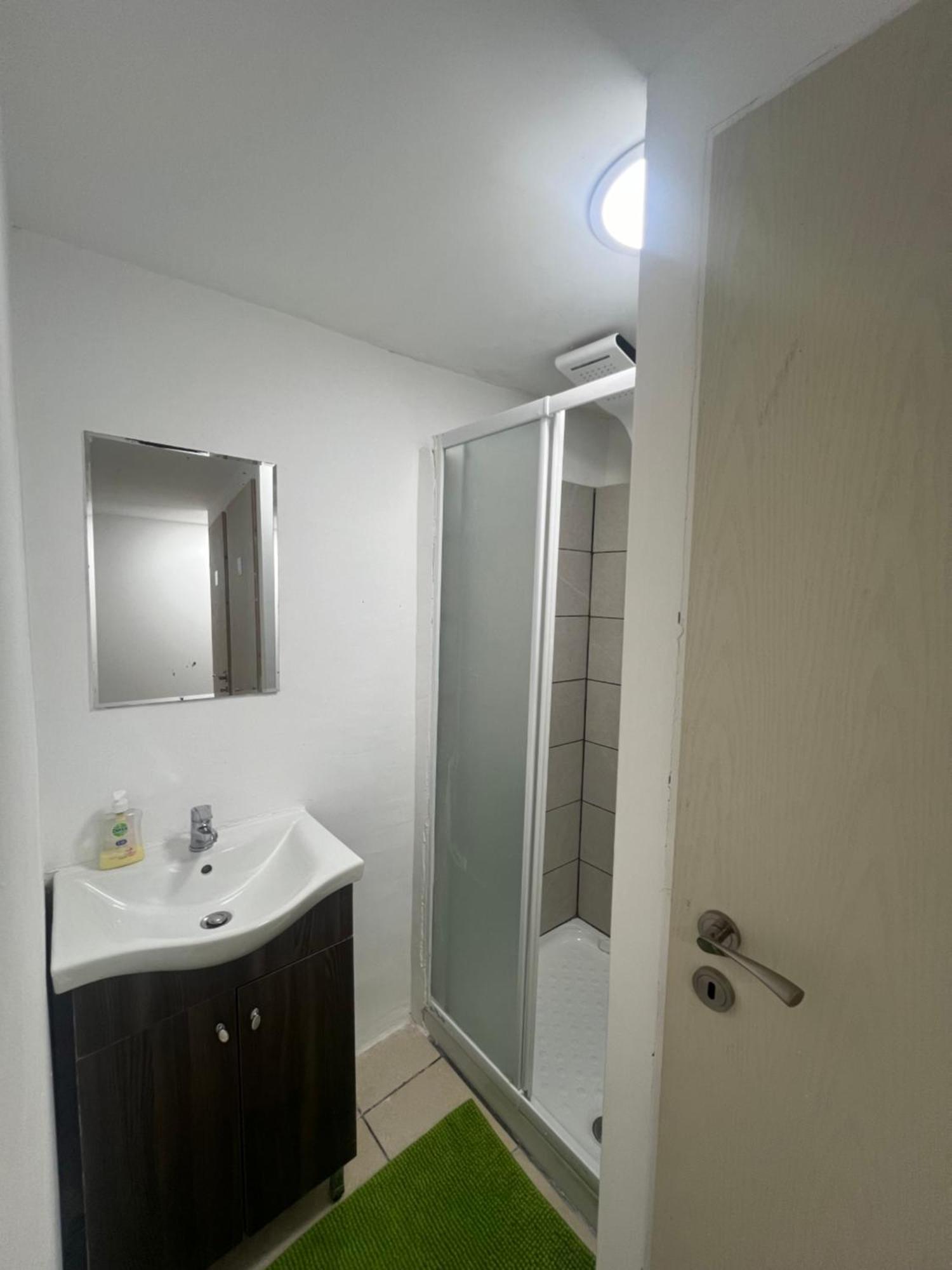 Tolos Budget Rooms Loggos Longós الغرفة الصورة