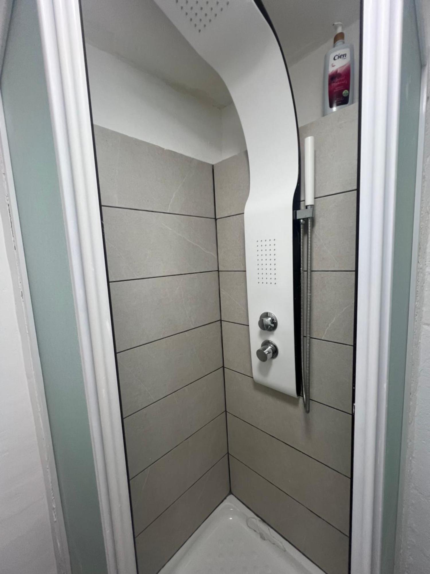 Tolos Budget Rooms Loggos Longós الغرفة الصورة